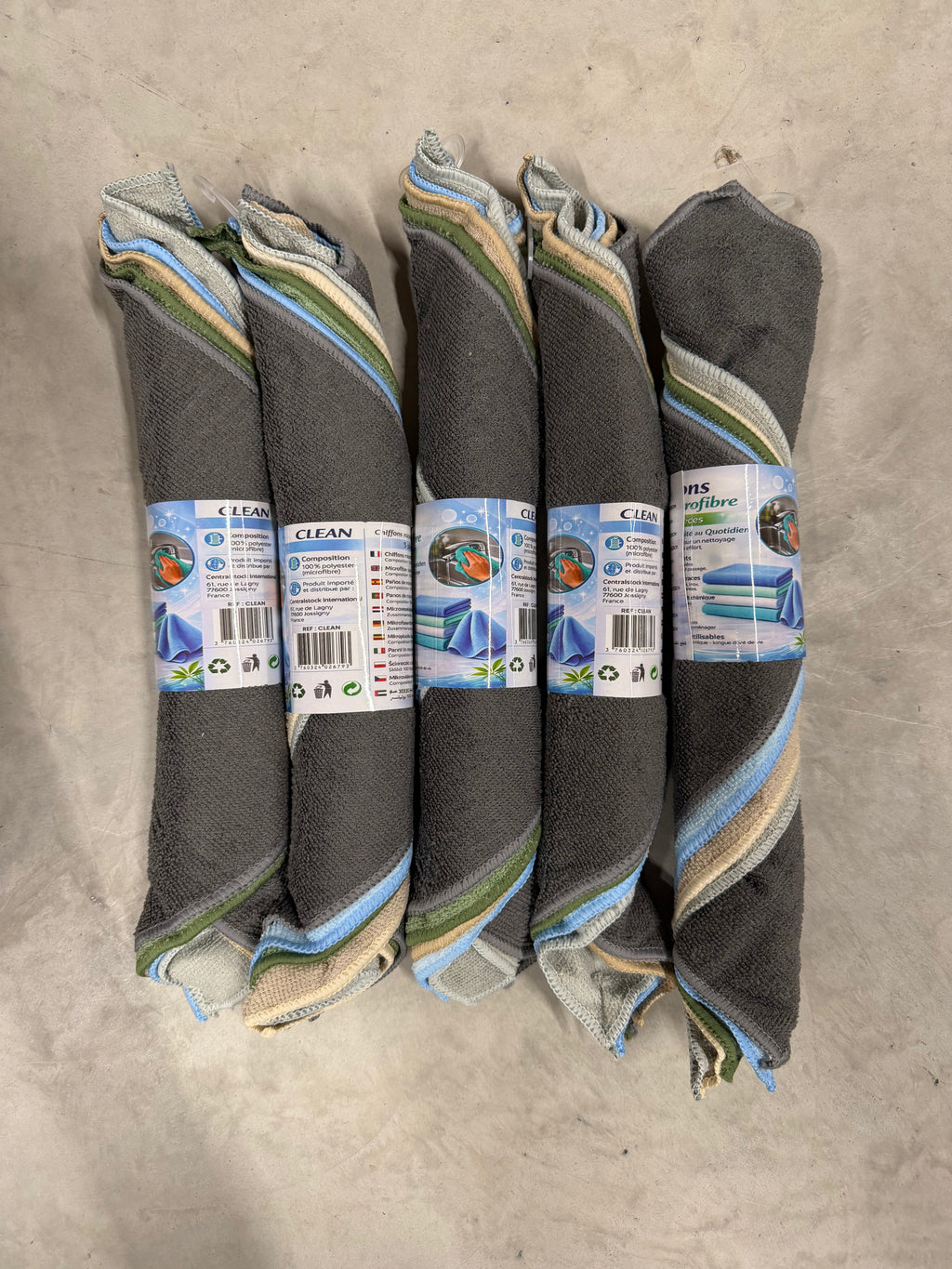Lot de 25 chiffons microfibres CLEAN (5 × 5 chiffons) – Multi-surfaces – 30 × 30 cm