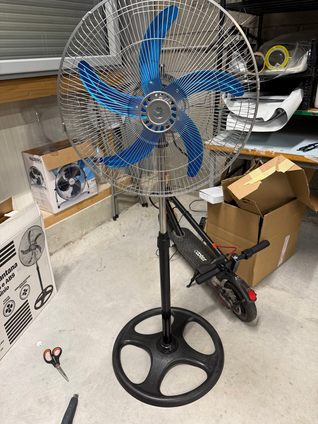 Ventilateur sur pied 75W Ø50 cm – 5 pales en aluminium